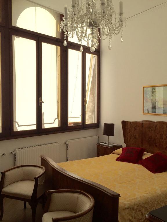 البندقية B&B Ca' Dor المظهر الخارجي الصورة